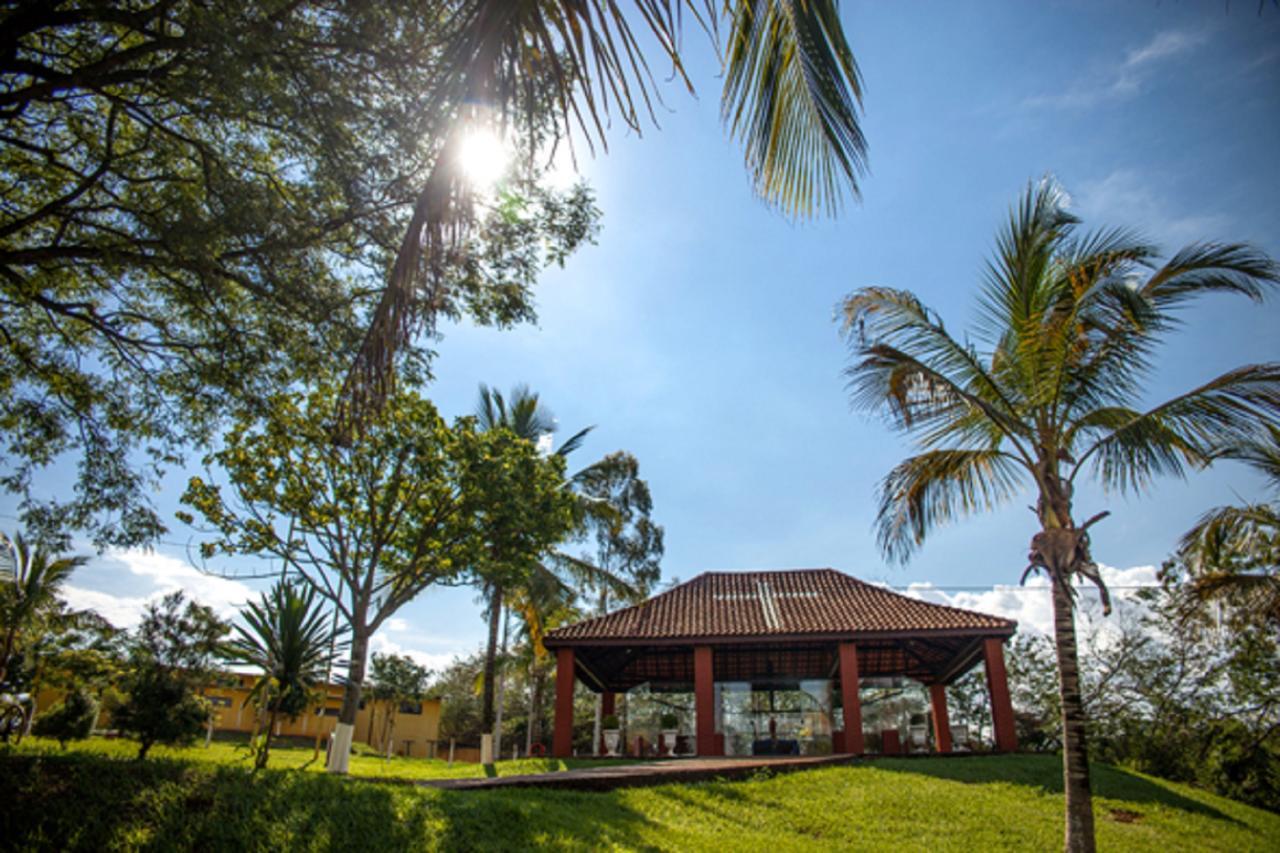 Hotel Recanto Diegues Conchal Esterno foto